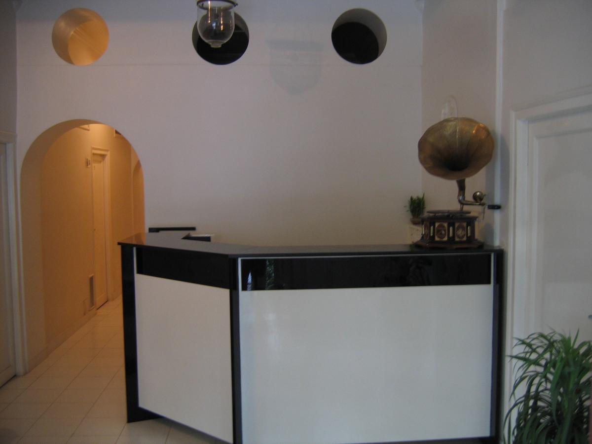 Hotel Plaza -Booking For Foreign Tourist- Jalgaon ภายนอก รูปภาพ
